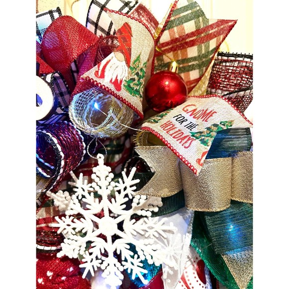 Handmade Christmas Gnome in Sleigh Holiday Ribbon Door Wreath 26 ins LED XLW1 - Picture 6 of 12